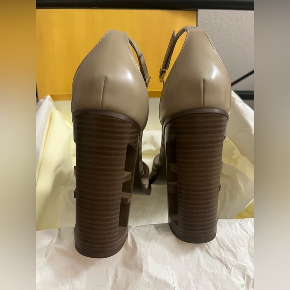 NEW in box. Fendi FF logo jacquard sandal heels - Picture 15 of 16